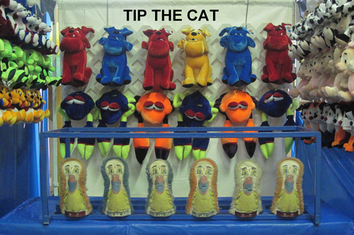 t44_tipthecat